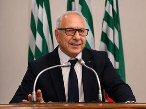 Questione giovanile. Attanasio: «Nelle politiche manca reale attenzione al mondo dell'adolescenza»