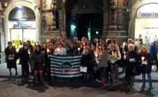 FEMMINICIDIO: UNA FIACCOLA CONTRO LA VIOLENZA FEMMINICIDIO: UNA FIACCOLA CONTRO LA VIOLENZA
